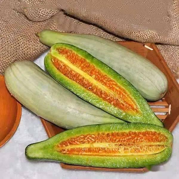 网红萧腻害吃瓜